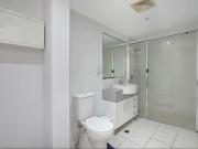 Modern & Convenient Living in the Heart of Gladstone