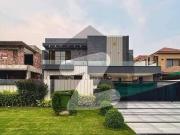 Modern Design 1 Kanal House Available For Rent in DHA... Modern Design 1 Kanal House Available For Rent in DHA...