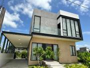 Modern Design 4 Bedroom House and Lot for Sale in Antel...