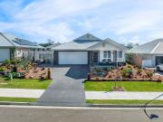 Modern Elegance and Comfort in Huntlee