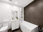 MODERN ELEGANCE MEETS CITY CONVENIENCE MODERN ELEGANCE MEETS CITY CONVENIENCE