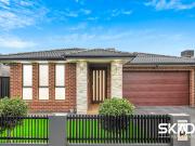 Modern Elegance Meets Family Functionality in a Prime...