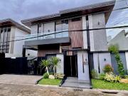 Modern Elegant House and lot for sale in BF homes...