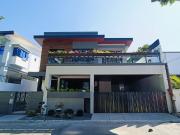 Modern Elegant House and Lot for Sale in BF homes...