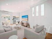 Modern Family Haven in a Peaceful Cul de Sac