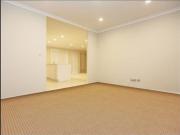 MODERN FAMILY HOME IN A QUIET SUBURB!