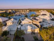 Modern Family Home with Pool, Triple Garage & Caravan...