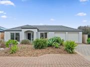 Modern Family Living by the Coast 4 Bedroom Beauty with...