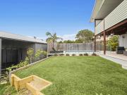 Modern Family Living in the Heart of Sawtell
