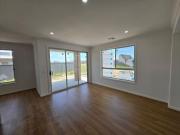 ✨ Modern Family Living in Winter Valley – $540 per week ✨