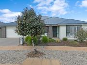 Modern Family Masterpiece on 13 Peter Street Style,...