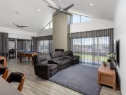 Modern family oasis near the canals & beach