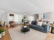 Modern Family Sanctuary with Bushland Outlook