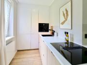 Modern, fantastic apartment in quiet street