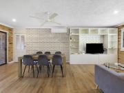 Modern First Floor Living in Mermaid Waters