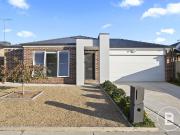 MODERN FOUR BEDROOM HOME WITH DUAL LIVING