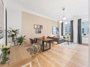 Modern, freshly renovated 2 room apartment with the best...