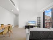 Modern Fully Furnished 1 Bedroom Apartment with Spacious...