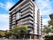 MODERN FULLY FURNISHED APARTMENT WITH AMAZING VIEWS....