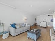 MODERN FULLY FURNISHED ONE BEDROOM APARTMENT HEART OF...