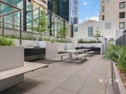 Modern Fully Furnished One Bedroom in Southbank Place!