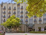 Modern & Fully Furnished Prime City Living!