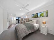 MODERN, FULLY FURNISHED, STUDIO APARTMENT