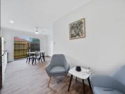 MODERN, FULLY FURNISHED STUDIO APARTMENT