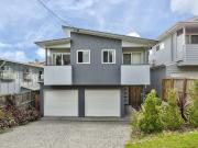 MODERN, FULLY FURNISHED, STUDIO APARTMENT