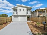 MODERN, FULLY FURNISHED STUDIO APARTMENT