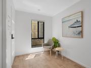 MODERN, FULLY FURNISHED STUDIO APARTMENT