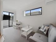 MODERN FULLY FURNISHED STUDIO APARTMENT