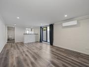 MODERN FULLY RENOVATED STUDIO INCL WATER