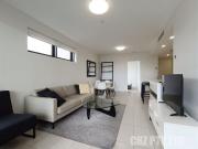 Modern Furnished 2 Bed, 2 Bath Apartment in Prime Kelvin...