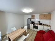 Modern Furnished 2 Room Apartment with Terrace in...