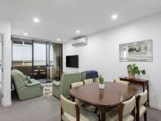 Modern Furnished Apartment in Prime South Yarra Location
