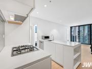Modern Furnished Apartment in Prime West Melbourne Location!