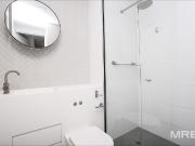 Modern furnished apartment with enviable city views
