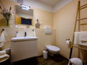 Modern furnished flat in 1A location with balcony,...