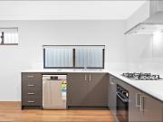 Modern Furnished Rooms in a Purpose Built Coastal Home I...