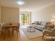 Modern Ground Floor Apartment with Spacious...