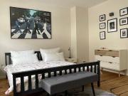 Modern ground floor flat with garden in the best...