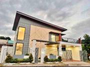 Modern High End House and Lot for Sale with Swimmingpool...