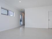 Modern Home, Great Lifestyle, Perfect Location!