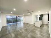 MODERN HOME IN MAINTAINED COMPLEX