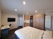 Modern Home Share Home All Bills Included in Rent