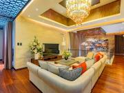 Modern House and Lot for Sale at Multinational Village,...
