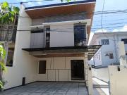 Modern House and Lot for Sale in Munitnlupa Brandnew...