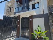 Modern House and Lot for Sale in Talon Dos Las pinas...