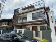 Modern House with Viewing deck in Filinvest 2...